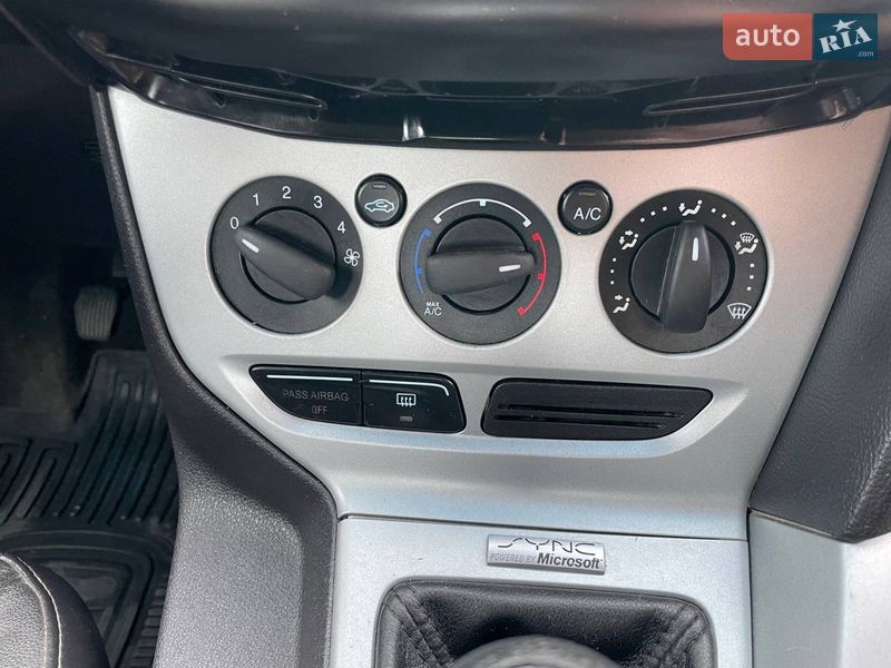Седан Ford Focus 2013 в Звенигородці фото 35 Седан Ford Focus 2013 в Звенигородці