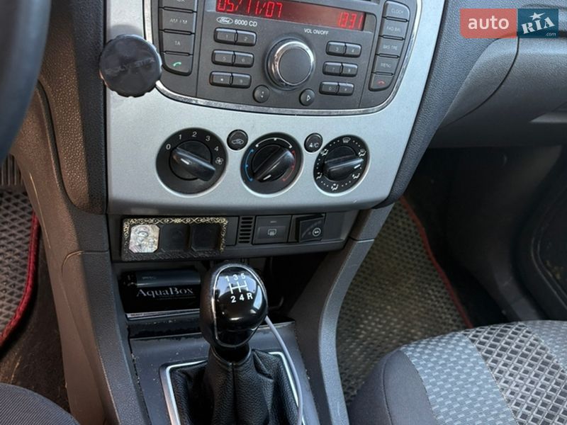 Хэтчбек Ford Focus 2007 в Харькове фото 12 Хэтчбек Ford Focus 2007 в Харькове