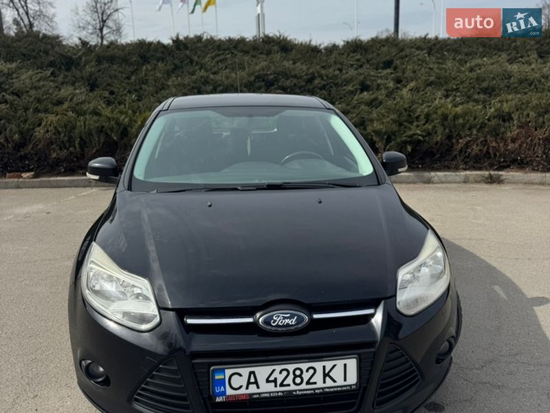 Хетчбек Ford Focus 2011 в Умані фото 2 Хетчбек Ford Focus 2011 в Умані