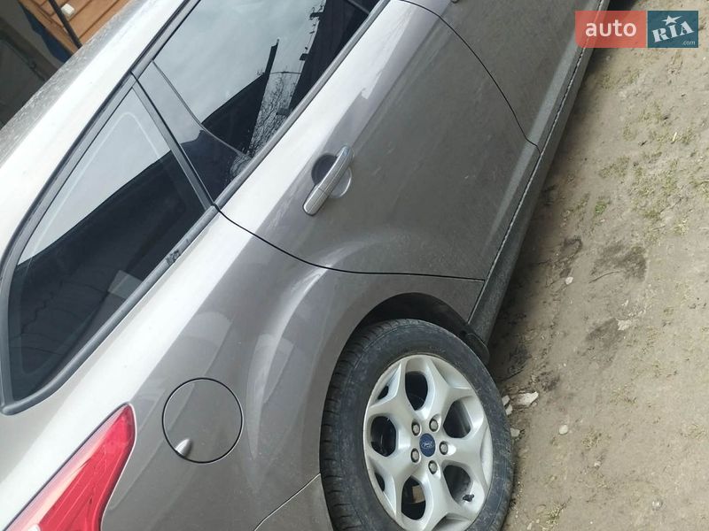 Универсал Ford Focus 2011 в Старом Самборе