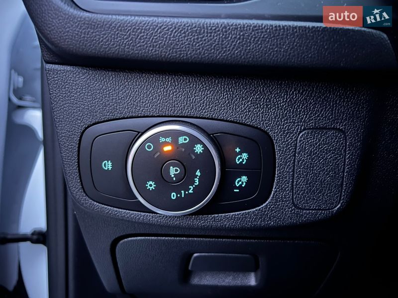 Хэтчбек Ford Focus 2019 в Киеве фото 19 Хэтчбек Ford Focus 2019 в Киеве