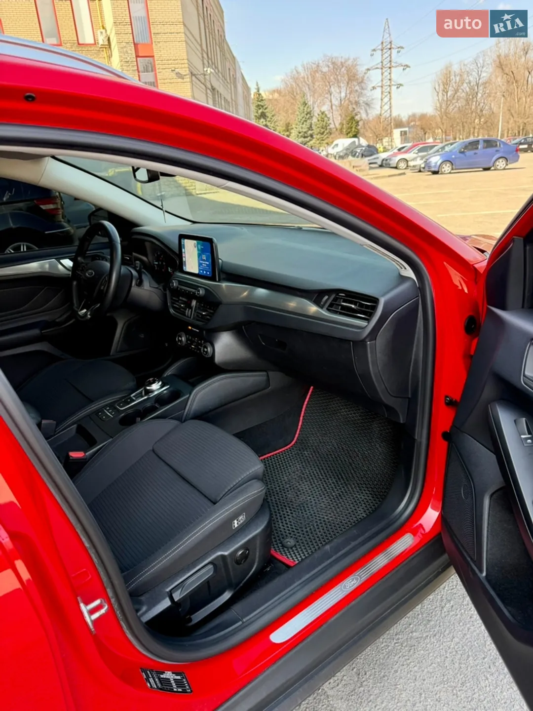 2020 Ford Focus - мініатюра 19