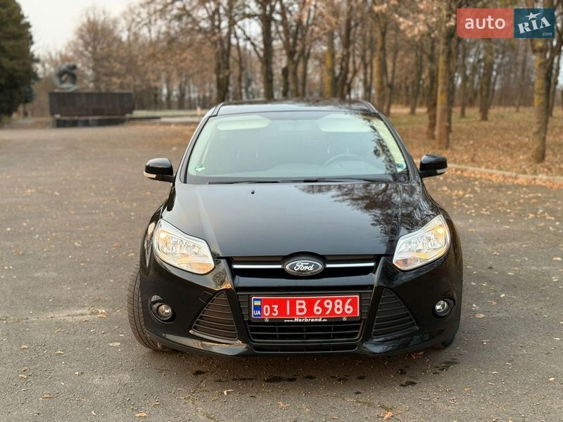 Хетчбек Ford Focus 2011 в Володимирі фото 2 Хетчбек Ford Focus 2011 в Володимирі