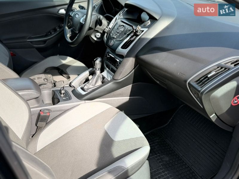 Седан Ford Focus 2012 в Олександрії