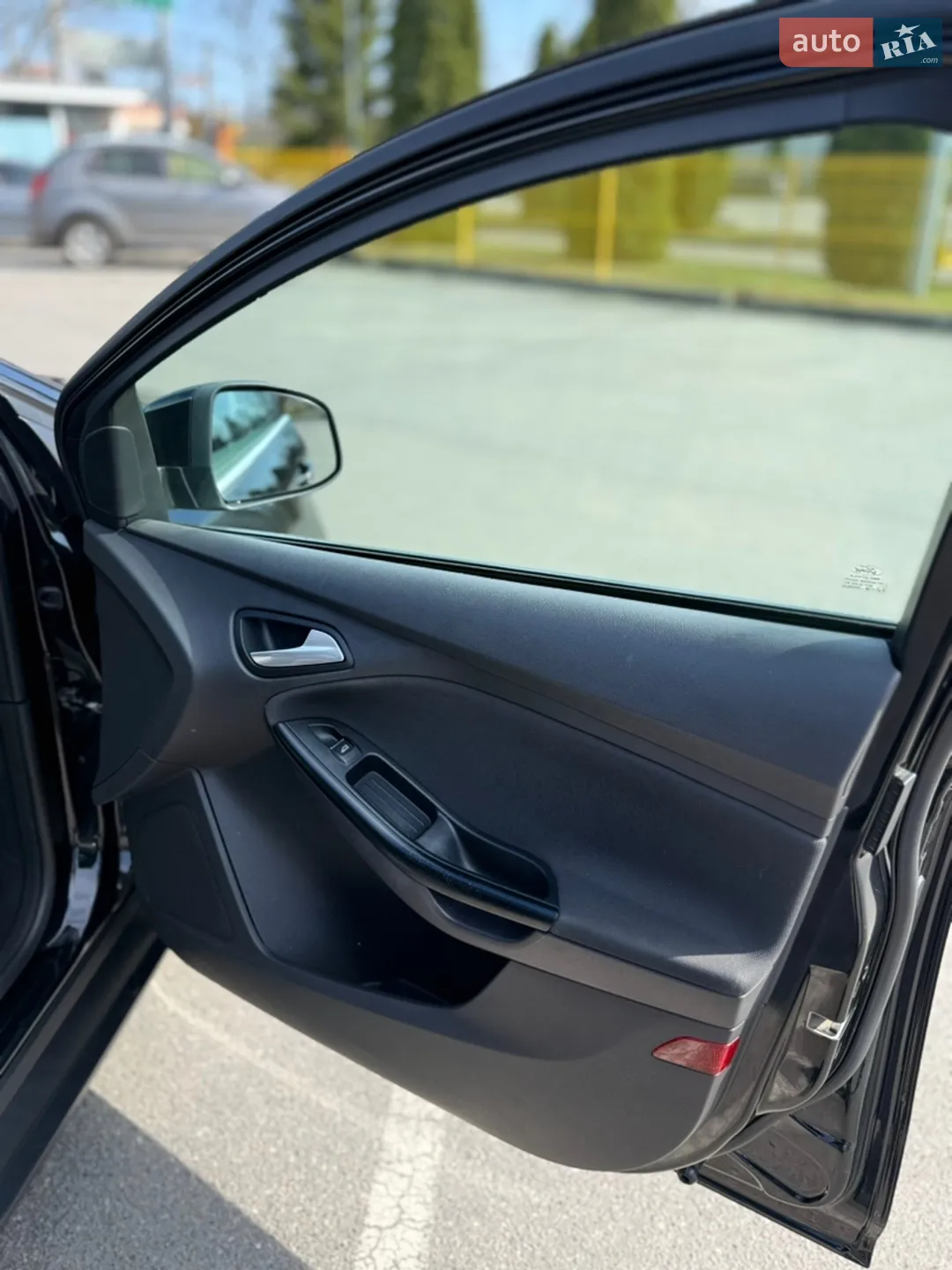 2012 Ford Focus - мініатюра 18