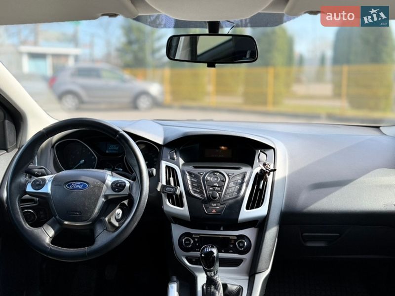 Седан Ford Focus 2012 в Олександрії