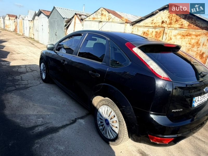 Хэтчбек Ford Focus 2010 в Киеве фото 2 Хэтчбек Ford Focus 2010 в Киеве