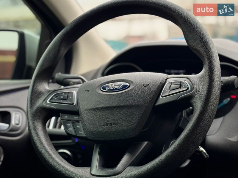 Седан Ford Focus 2017 в Одессе фото 16 Седан Ford Focus 2017 в Одессе