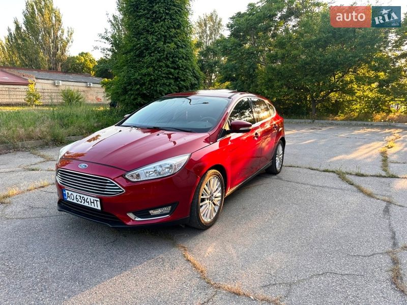 Хэтчбек Ford Focus 2016 в Запорожье