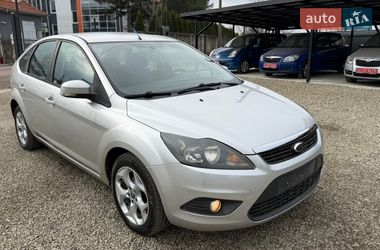 Хэтчбек Ford Focus 2010 в Калуше