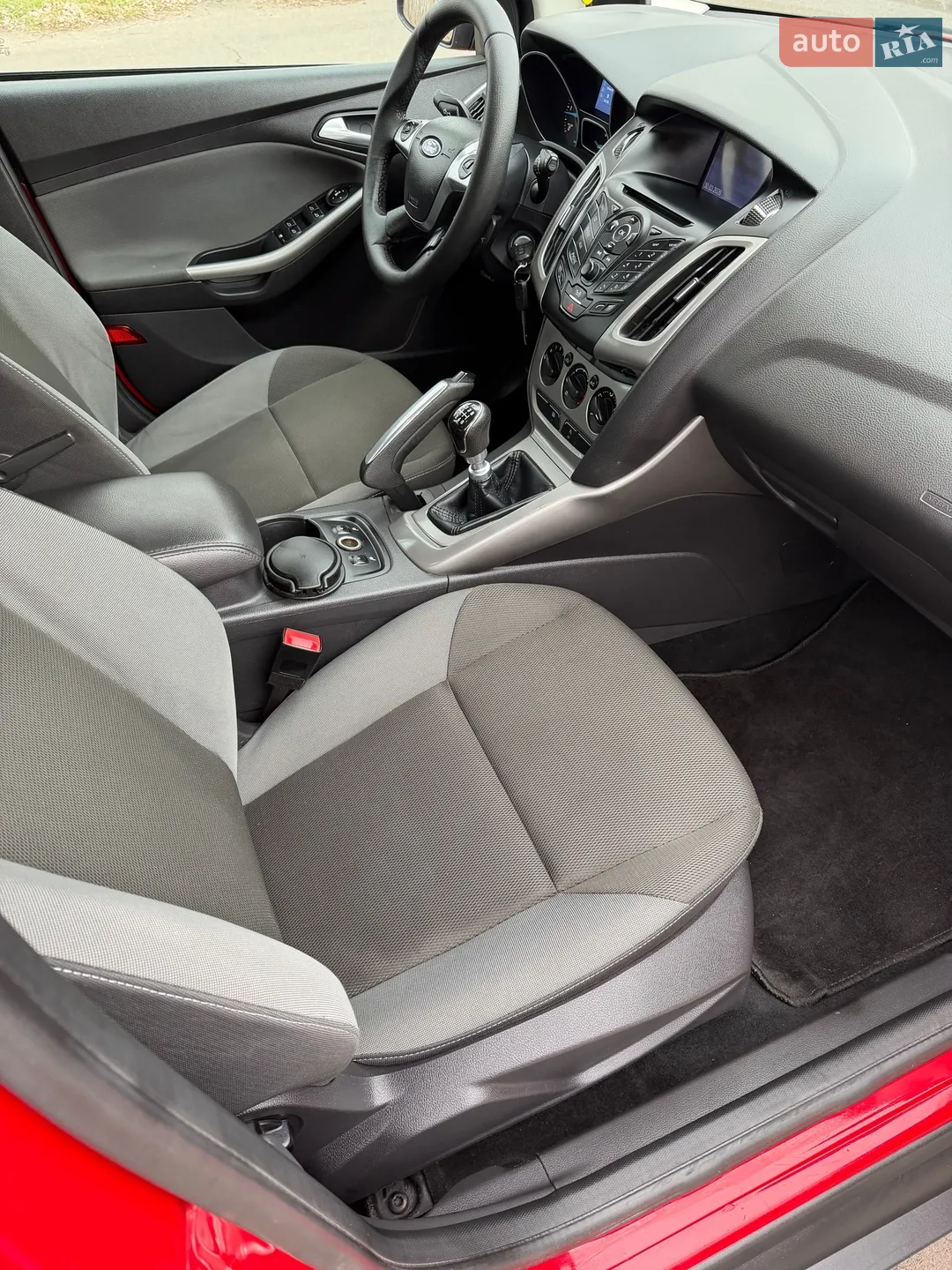 2011 Ford Focus - мініатюра 27