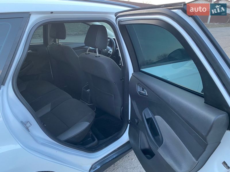 Универсал Ford Focus 2011 в Полтаве фото 11 Универсал Ford Focus 2011 в Полтаве