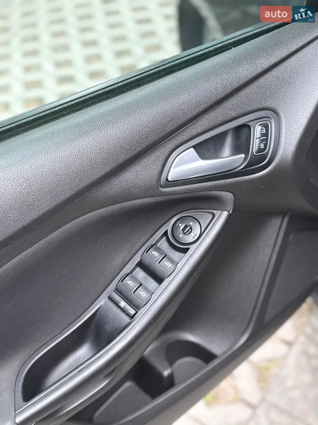 2015 Ford Focus - мініатюра 14