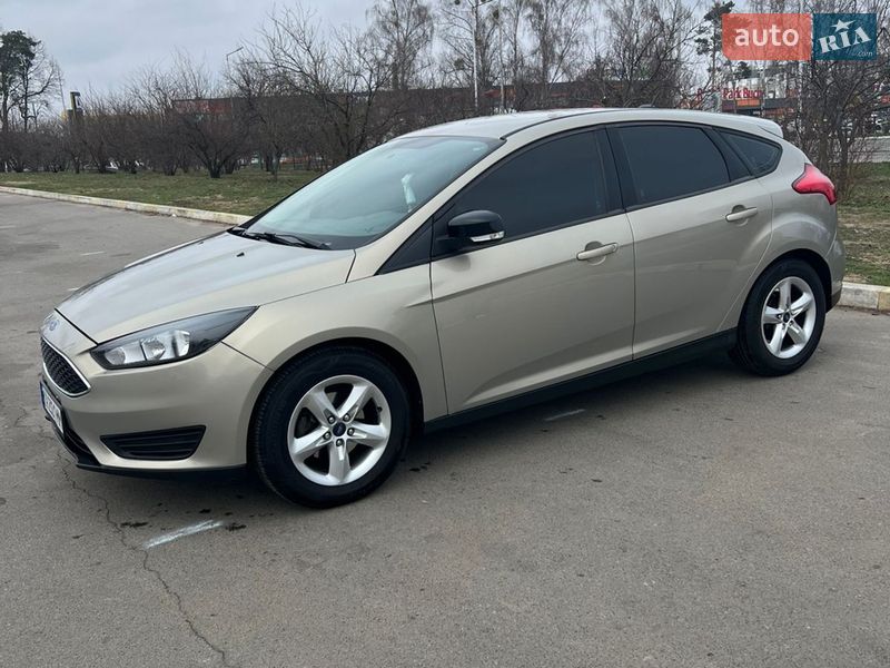 Хэтчбек Ford Focus 2016 в Ирпене