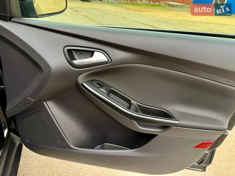 Универсал Ford Focus 2012 в Ровно