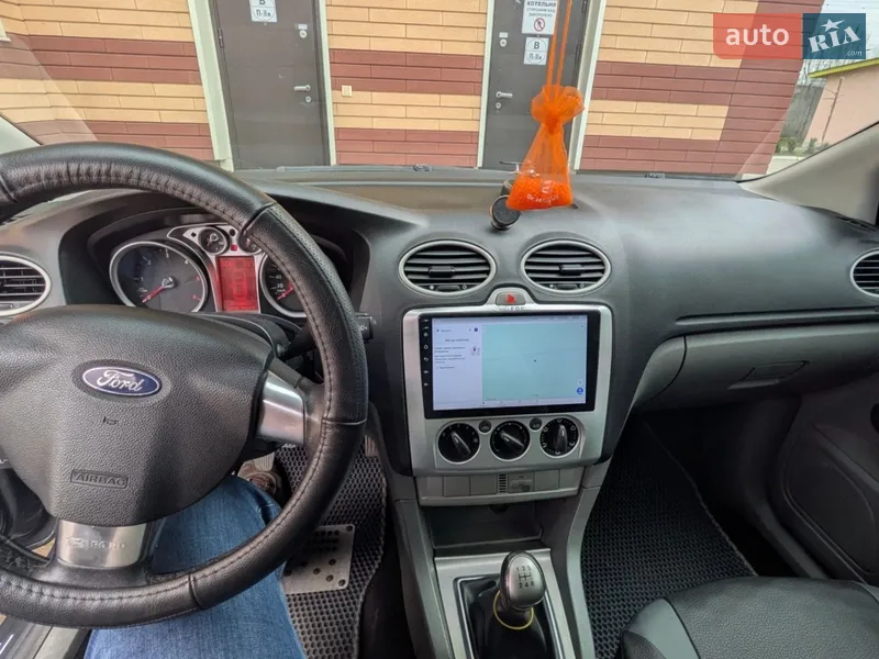 Ford Focus 2008 VIN WF0SXXGCDS8C58794 фото оголошення 4 з 55