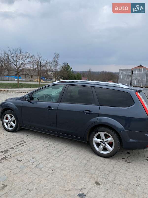 Универсал Ford Focus 2010 в Кельменцах фото Универсал Ford Focus 2010 в Кельменцах