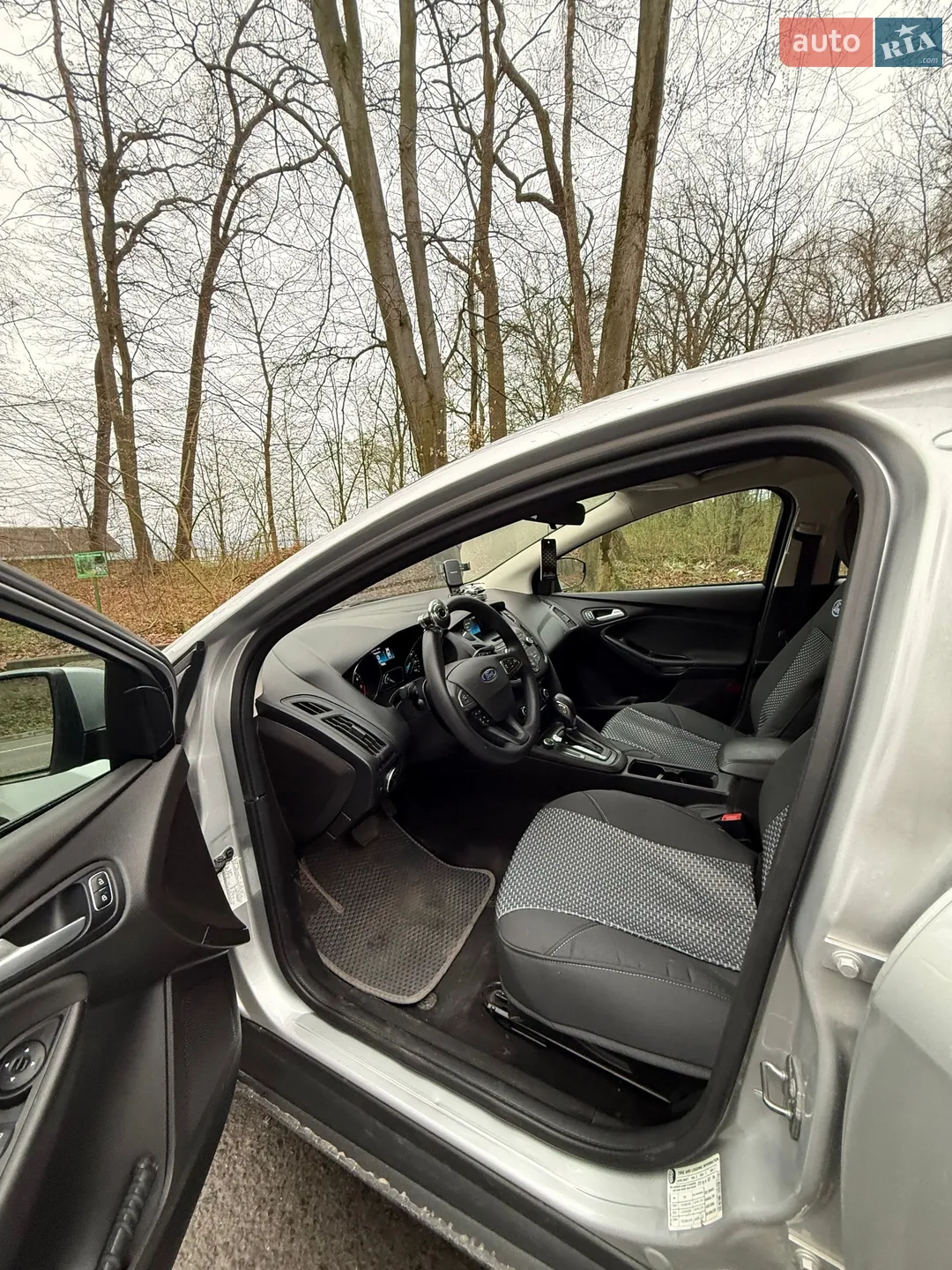 2017 Ford Focus - мініатюра 7
