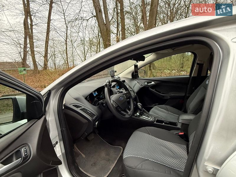 Седан Ford Focus 2017 в Львове фото 7 Седан Ford Focus 2017 в Львове