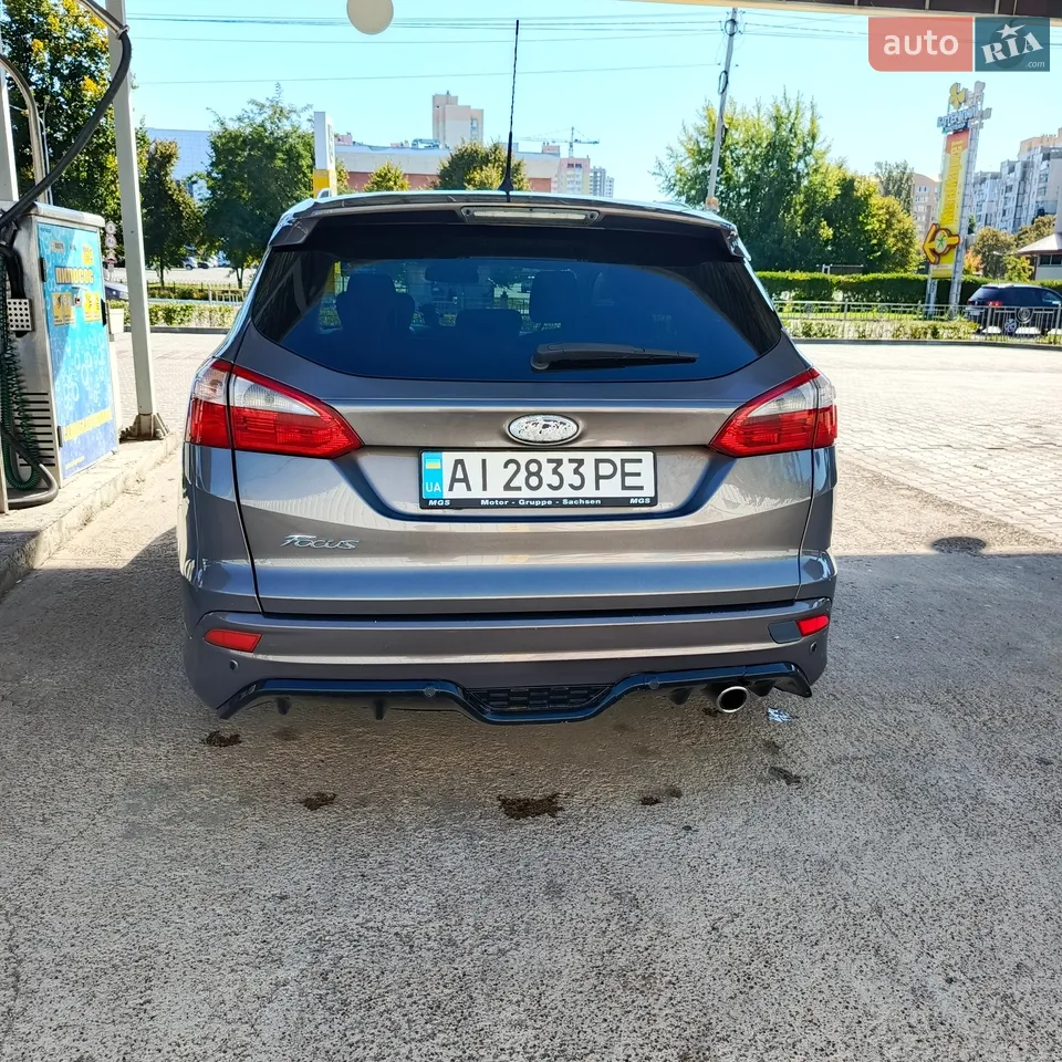 2011 Ford Focus - мініатюра 18