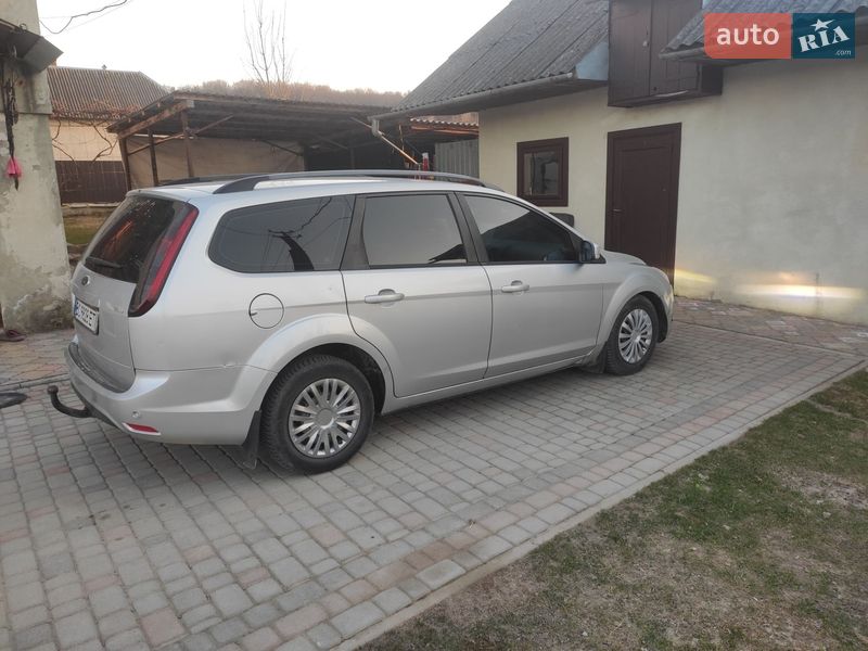 Універсал Ford Focus 2010 в Самборі