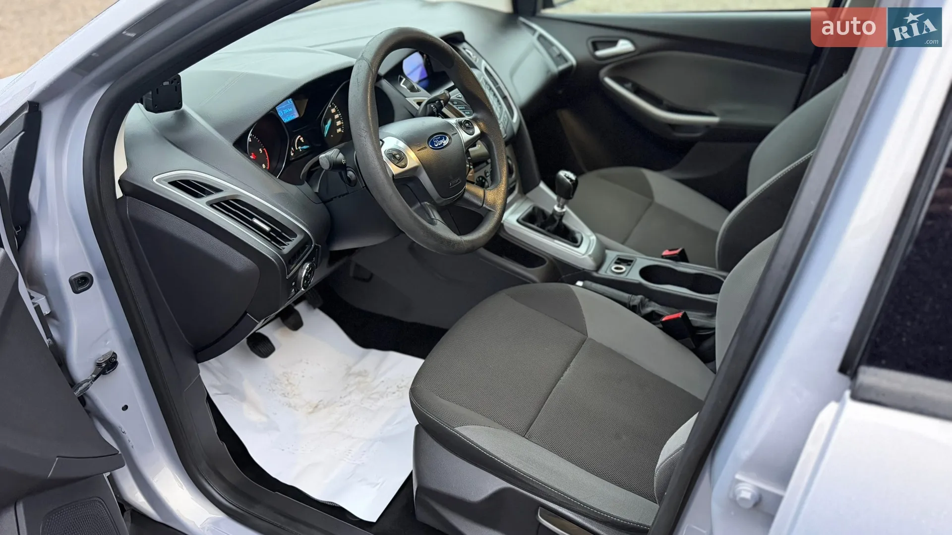 2011 Ford Focus - мініатюра 29