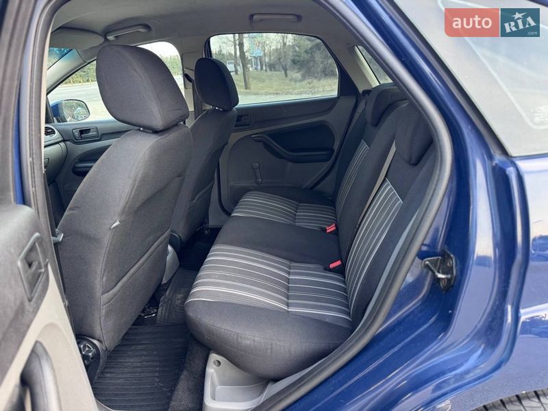 Хетчбек Ford Focus 2011 в Києві