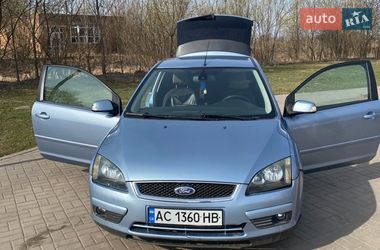 Хэтчбек Ford Focus 2006 в Нововолынске