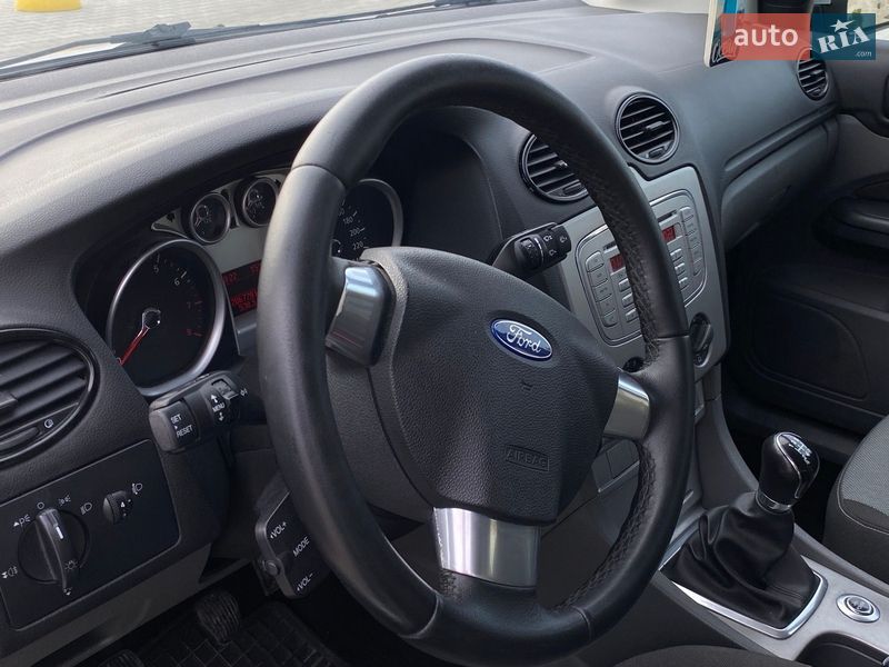Универсал Ford Focus 2010 в Вознесенске
