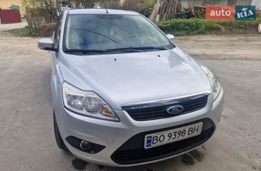 Седан Ford Focus 2011 в Кременці
