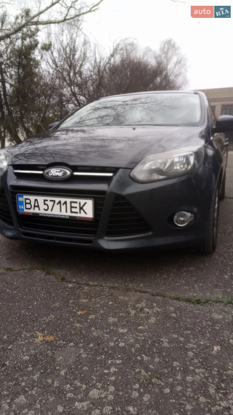 Ford Focus 2013 VIN WF0LXXGCBLDA18745 фото оголошення 4 з 22