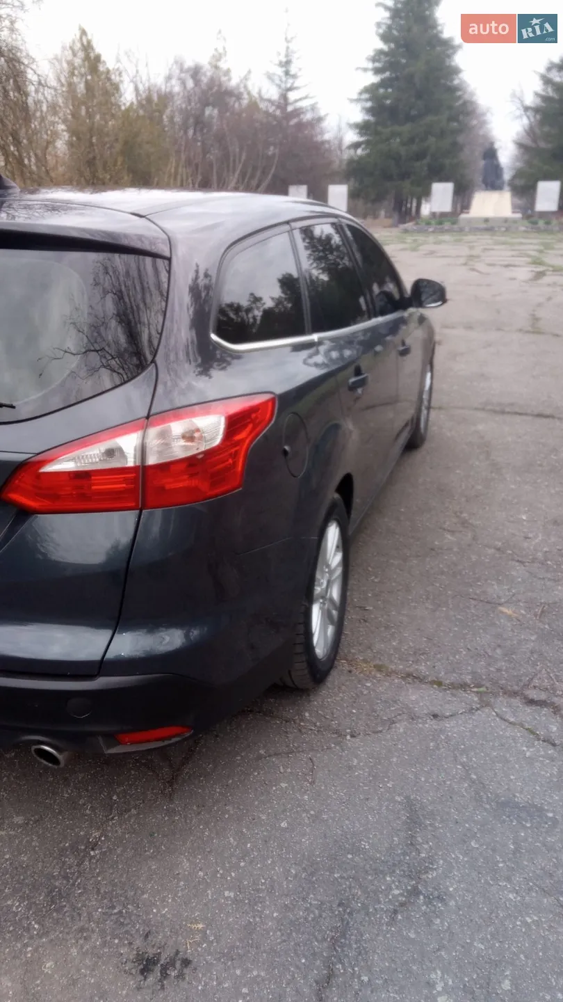 Ford Focus 2013 VIN WF0LXXGCBLDA18745 фото оголошення 14 з 22