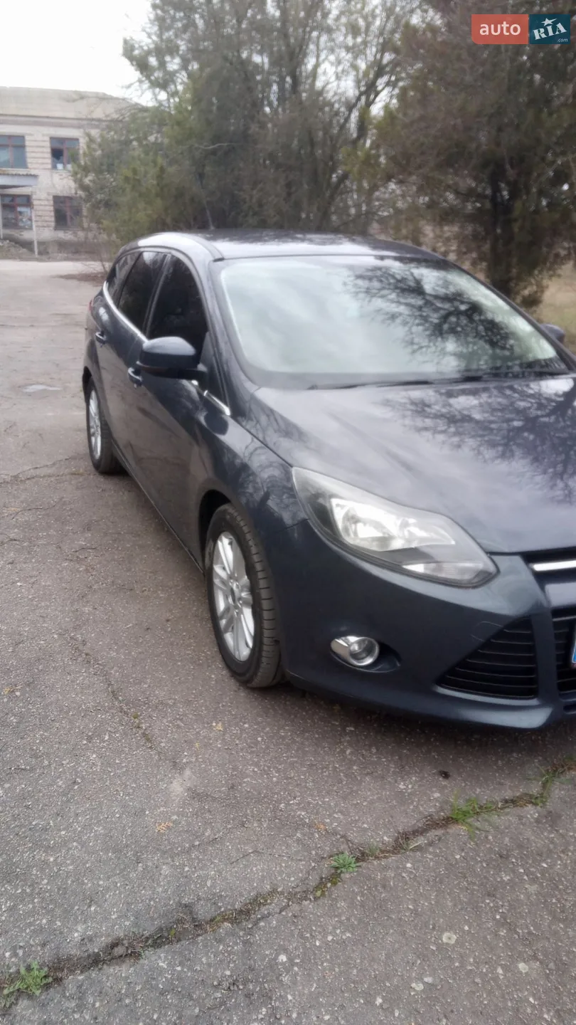 Ford Focus 2013 VIN WF0LXXGCBLDA18745 фото оголошення 6 з 22
