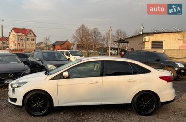Седан Ford Focus 2015 в Чернігові