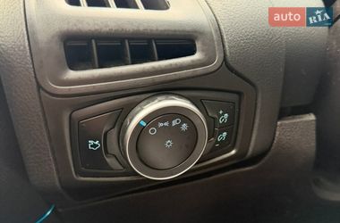 Седан Ford Focus 2015 в Чернігові