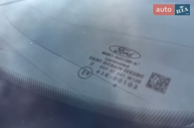 Хэтчбек Ford Focus 2014 в Киеве