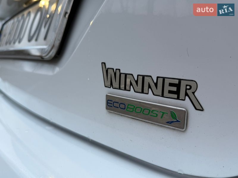 Хэтчбек Ford Focus 2014 в Киеве