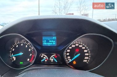 Хэтчбек Ford Focus 2014 в Киеве