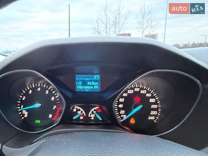 Хэтчбек Ford Focus 2014 в Киеве