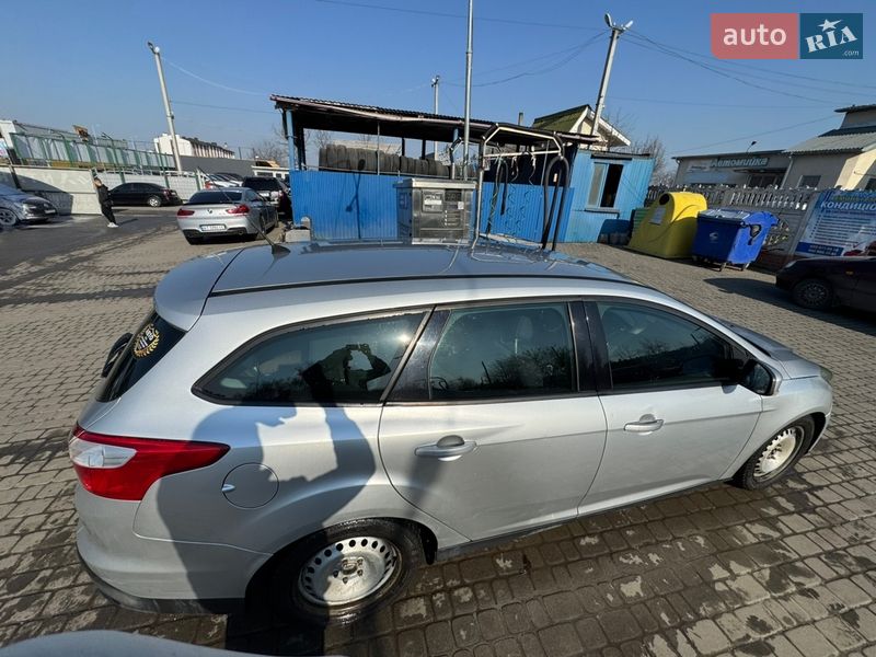 Універсал Ford Focus 2011 в Івано-Франківську
