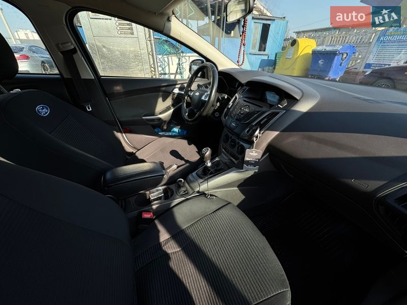Універсал Ford Focus 2011 в Івано-Франківську