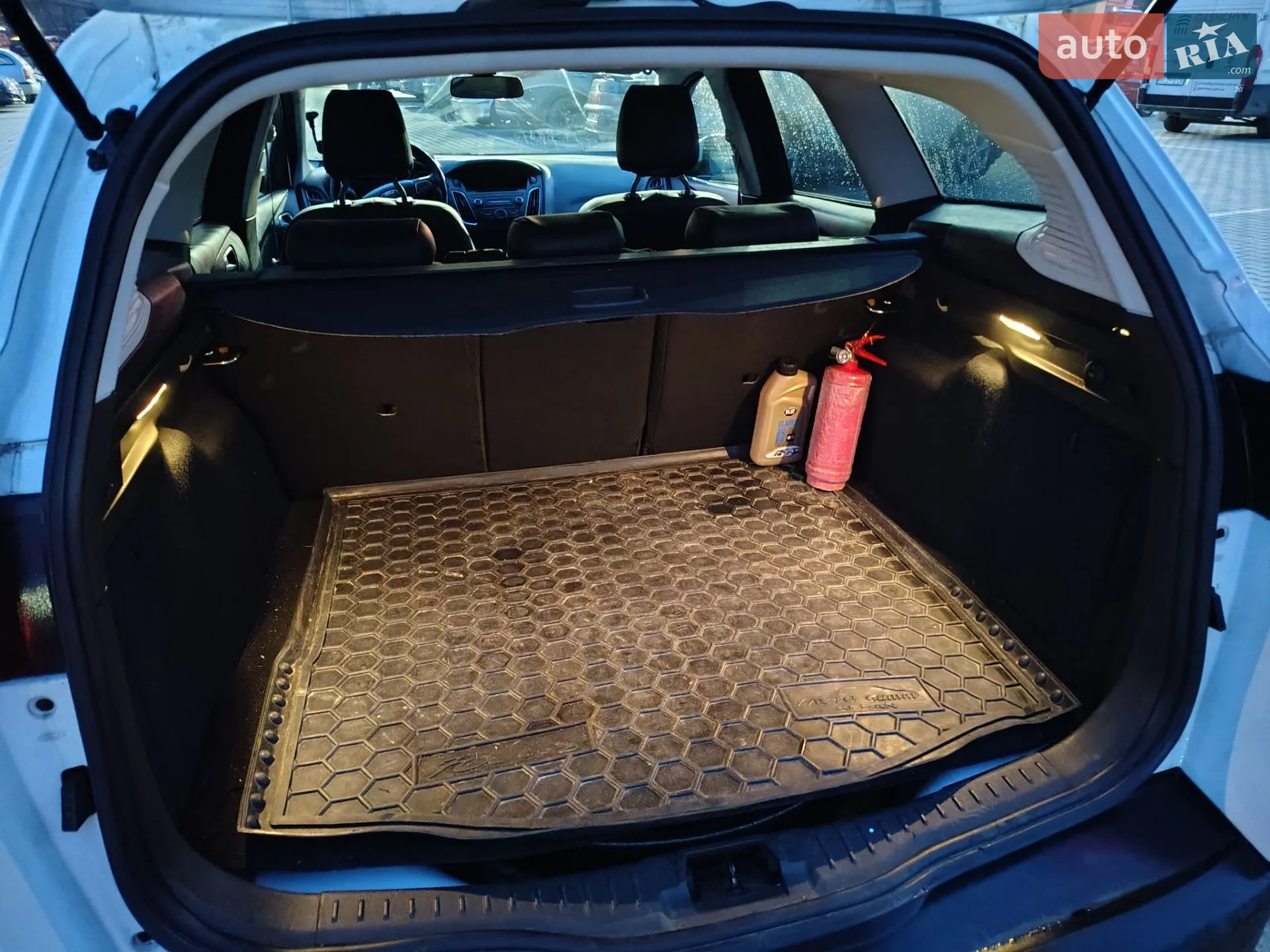 2016 Ford Focus - мініатюра 14