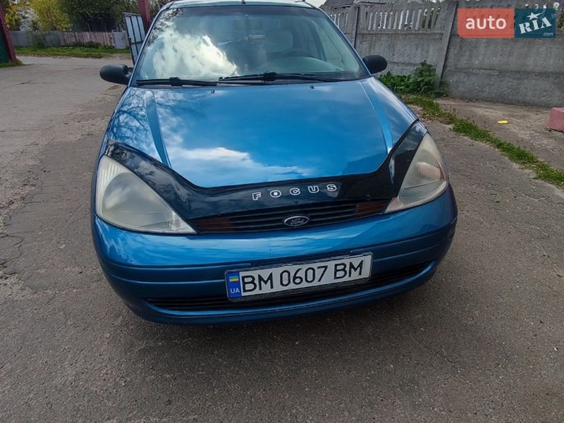 Ford Focus 2000