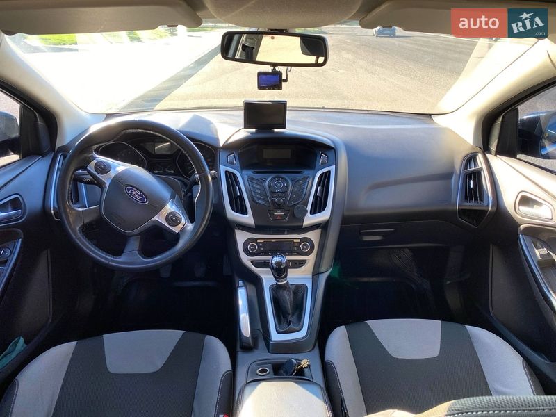 Хэтчбек Ford Focus 2011 в Харькове