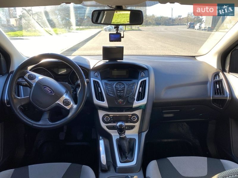 Хэтчбек Ford Focus 2011 в Харькове