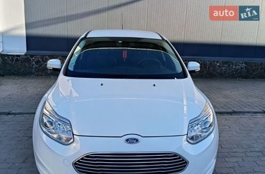 Седан Ford Focus 2014 в Стрые