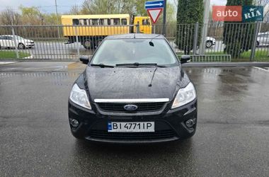Хэтчбек Ford Focus 2010 в Полтаве