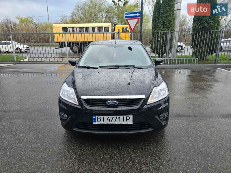 Хэтчбек Ford Focus 2010 в Полтаве фото Хэтчбек Ford Focus 2010 в Полтаве