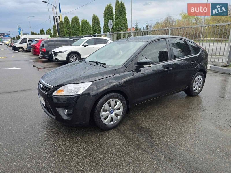 Хэтчбек Ford Focus 2010 в Полтаве фото 2 Хэтчбек Ford Focus 2010 в Полтаве