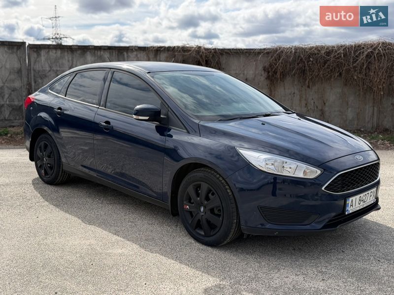 Седан Ford Focus 2016 в Вишневому